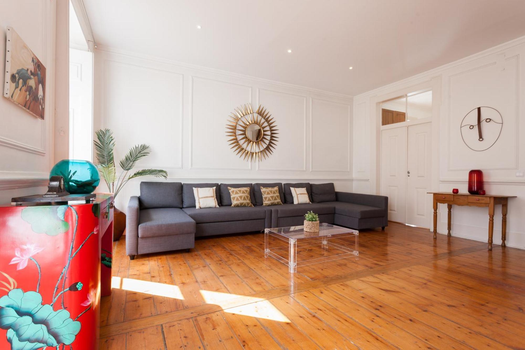 Tejo Vintage Three-Bedroom Apartment - By Lu Holidays Lissabon Exterior foto